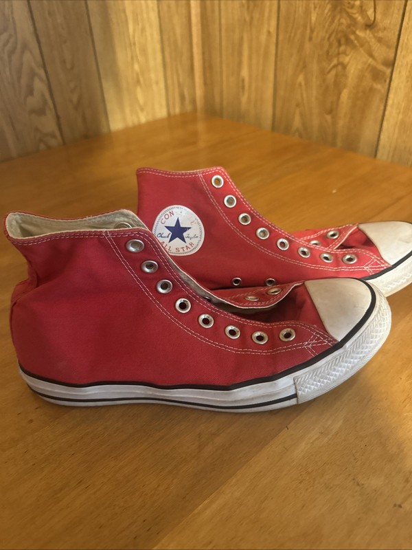 Converse All Star Chuck Taylor Sneakers Men’s Size 7.5 Or Womens Size  9