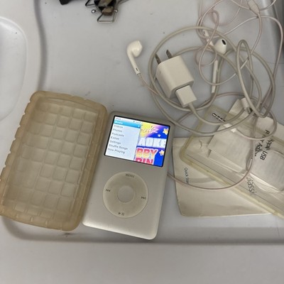 Apple iPod classic 6th Generation Silver (80 GB) A1238 | eBay