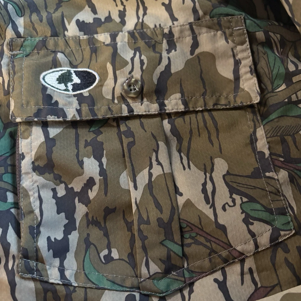 Mossy Oak Mens3XL Camo Long Sleeve Button Down Front Pockets Hunting Shirt - Image 3 of 4