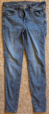 NICE! American Eagle Women's Size 6 Regular Next Level Stretch Jeggins