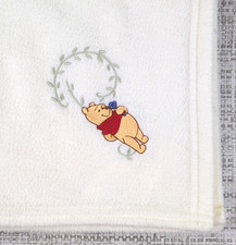 Vintage Disney Winnie the Pooh Embroidered Fleece Baby Blanket Cream 30" x 28"