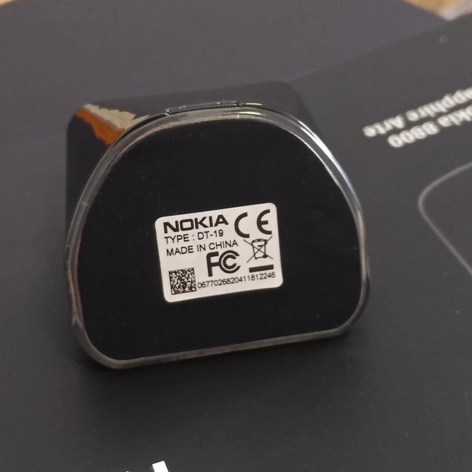 Nuevo cargador base Nokia DT-19 para Nokia 8800 Sapphire Arte negro carga de escritorio Foto 4 de 4