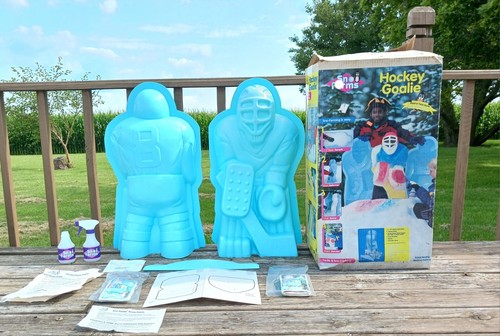Sno Forms Hockey Goalie Mold & Paint Snow Swimways Corp Pack Press Pull Paint