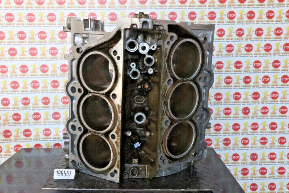 Bloque de cilindros de motor RAM PROMASTER 1500 2014 2015 2016-2021 3,6 L 68225979AB OEM Foto 2 de 4