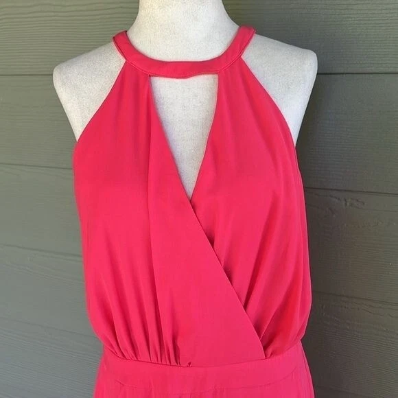 吊带连身裤 — 第 2/4 张图片