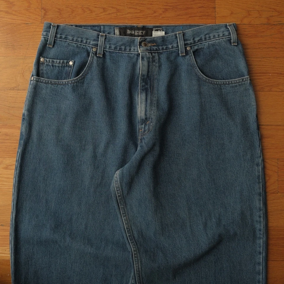 Vintage Levi's Silvertab Baggy Jeans Blue Denim 90s Skater Fit Men's W38 L30 - Image 3 of 4