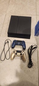 PS4 *Sony* playstation 4 (500GB) bundle --2 controls w wireless charger & games