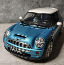 AUTOart 1/18 Mini Cooper Blue White Model Car