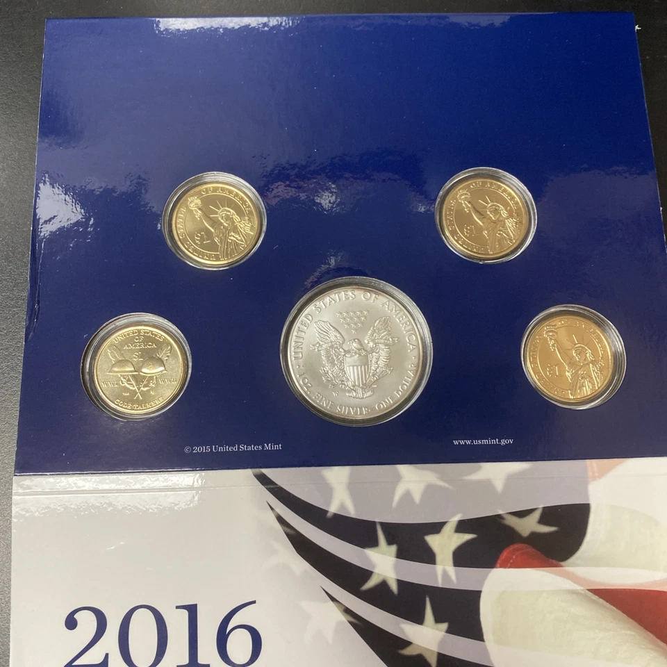 2016 United States Mint Annual Uncirculated Dollar Coin Set Presidential & Eagle - Image 4 of 4
