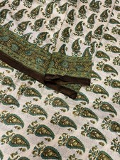 Vintage Silk Saree for Crafting, Sewing, Quilting, Upcycled Projects SS2689