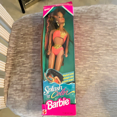 Mattel Barbie Splash 'n Color Teresa Color-Changing Doll 1996 11.5in MPN16172