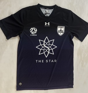 Sydney FC Under Armour Third Jersey 21/22 Medium Good Condition