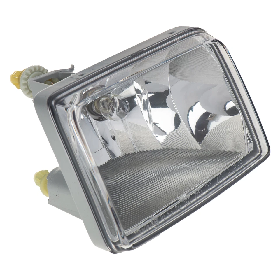 Faro antiniebla inferior del lado del pasajero del parachoques delantero OEM 07-18 Chevrolet 22872763 Foto 3 de 4