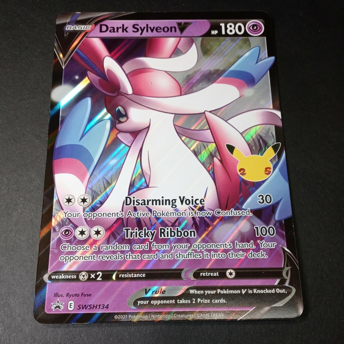Dark Sylveon V SWSH134 Pokemon Celebrations 25th Anniversary