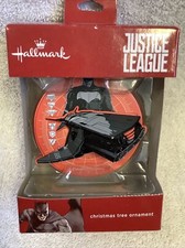 HALLMARK ORNAMENT JUSTICE LEAGUE BATMAN DC COMICS NEW IN BOX