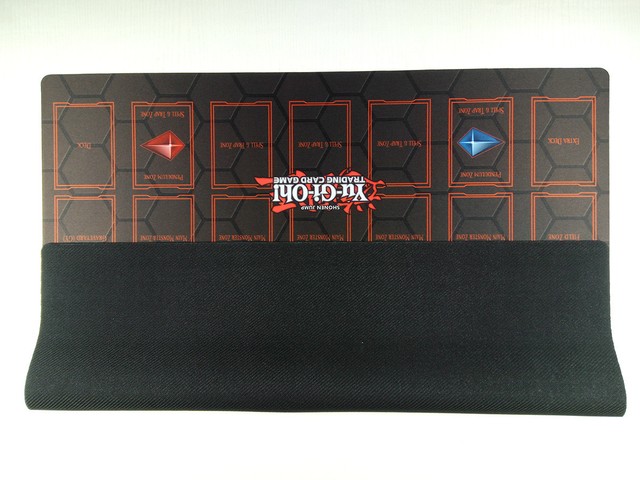 Yu Gi Oh Playmat Master Rule 4 Link Format, captura de pantalla del juego de cartas