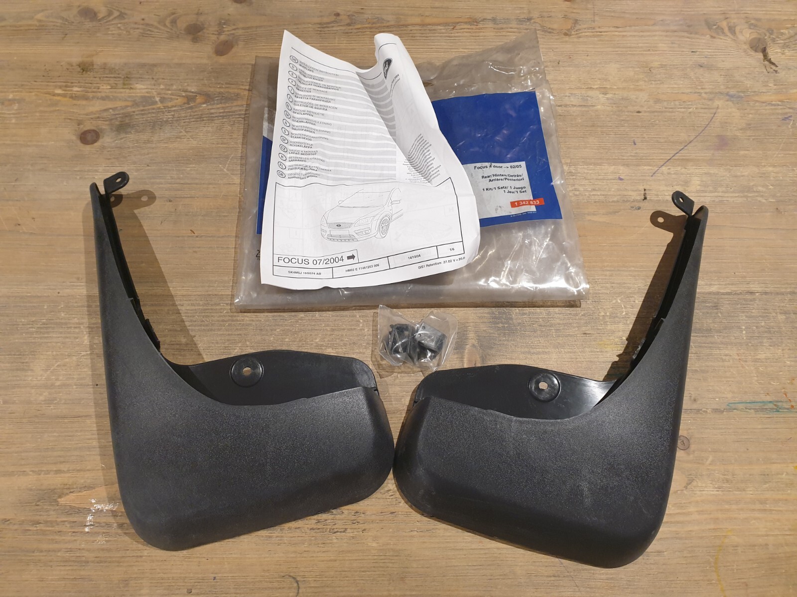 Ford Focus Mk2 2005 Genuine Rear MudFlap Mudguard Set 1342833 New OEM Parts