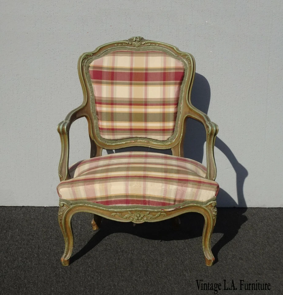 Silla vintage francesa estilo Ethan Allen de bajo perfil a cuadros Foto 2 de 4
