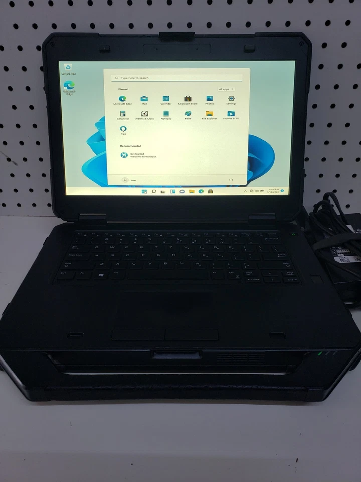 Dell Latitude 5414 Rugged Intel i7-6600U@2.60GHz 16GB RAM, 1TB GB SSD* WIN11 - Image 2 of 4