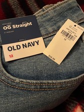  157 NWT  OLD NAVY OG STRAIGHT WOMENS HIGH RISE SHORT SIZE 12 FADED BLUE NWT 