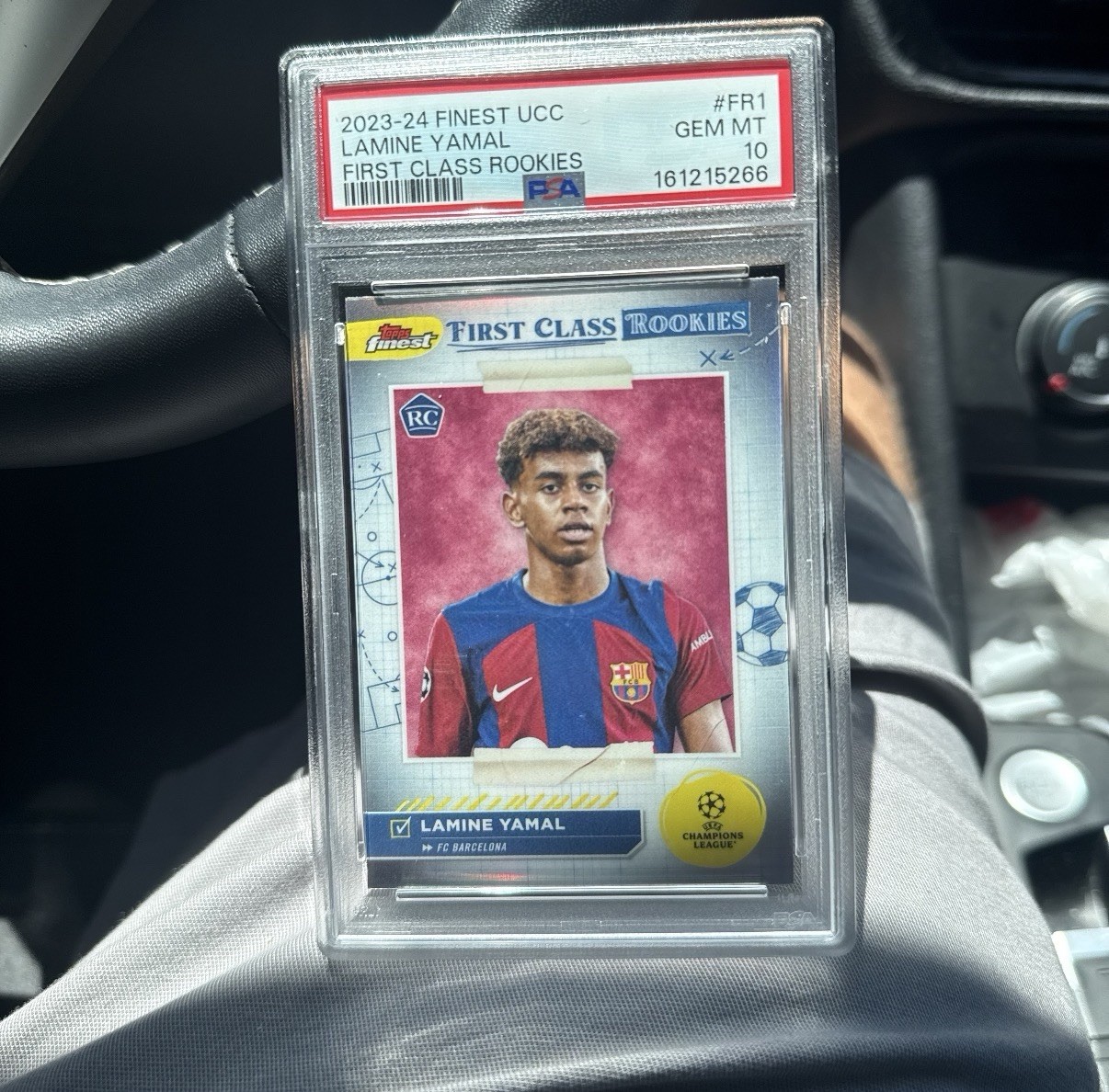 2023-24 Topps Finest UEFA First Class Rookies Lamine Yamal PSA  10