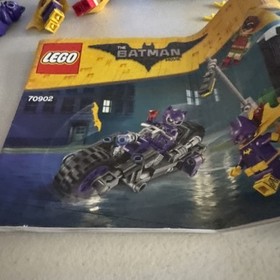 LEGO 70902 Batman Movie: Catwoman Catcycle Chase  100% Complete w/instructions