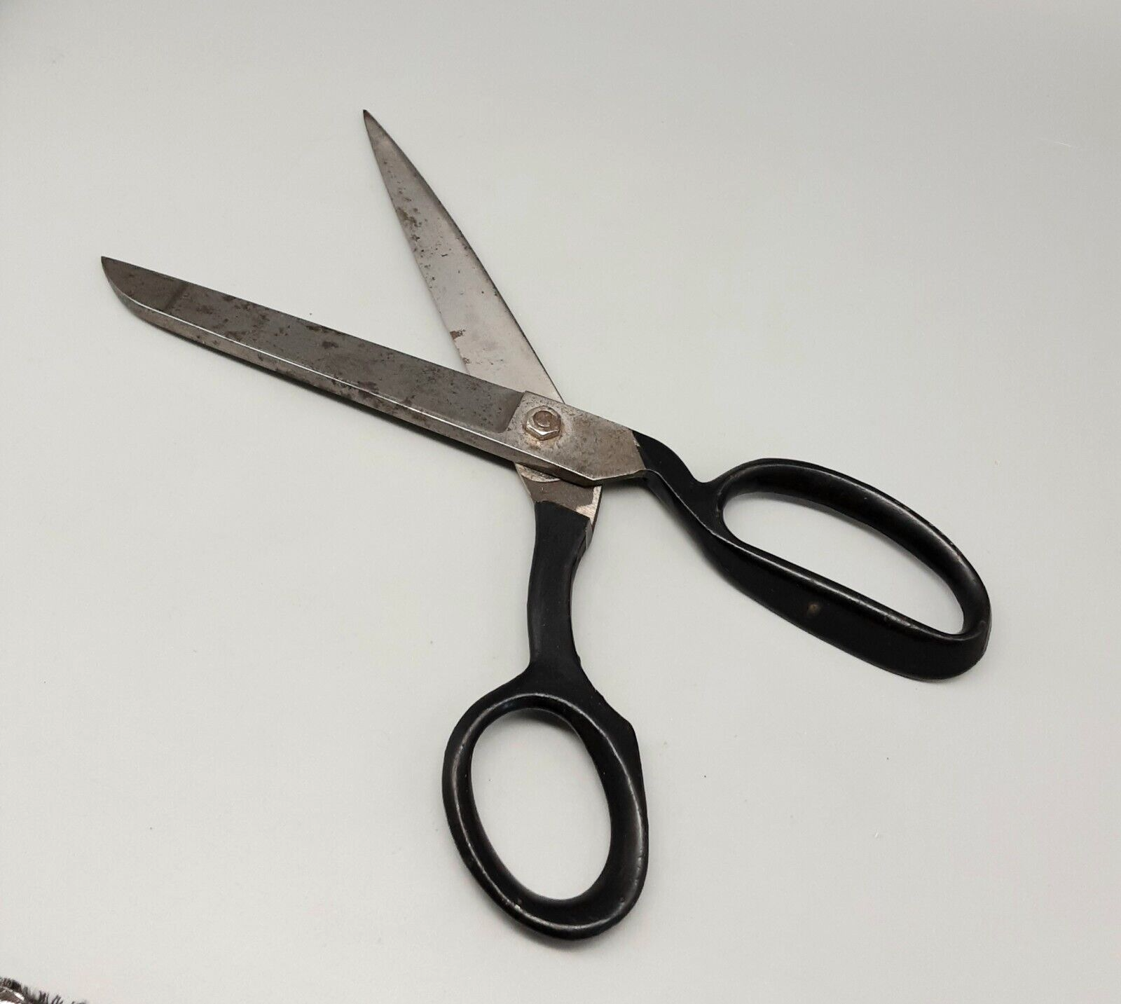 Vintage W Whiteley 332 Sheffield Tailors Upholsterers Shears Scissors