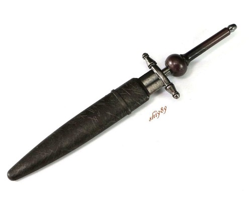 Hot Toys DX15 Pirates of the Caribbean Jack Sparrow 1/6 Scale Knife & Sheath - Picture 3 of 3