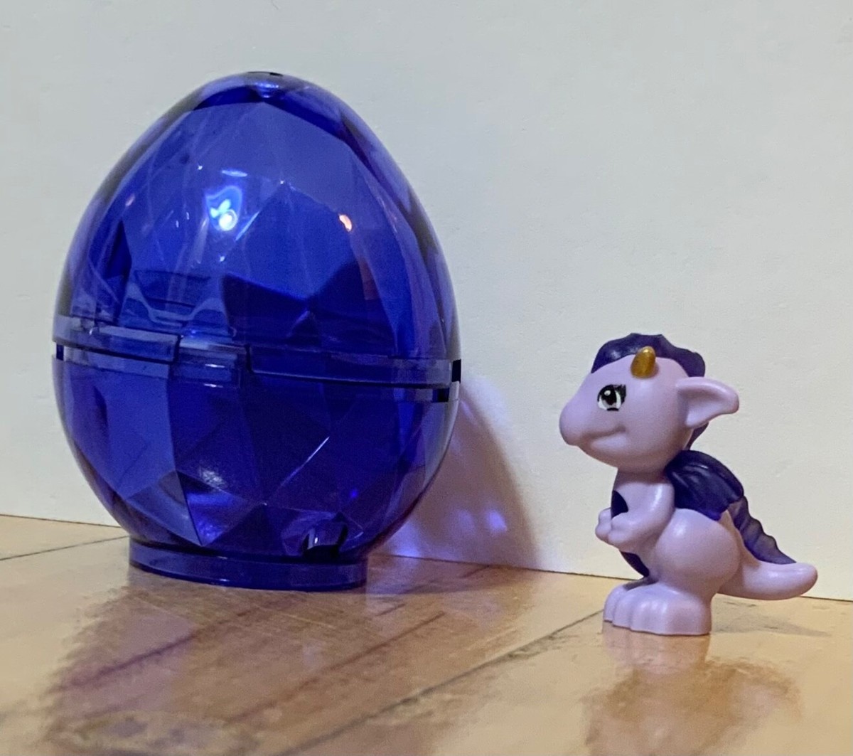 Lego Elves Lavender Baby Wind Dragon - Fledge w/ Purple Egg From