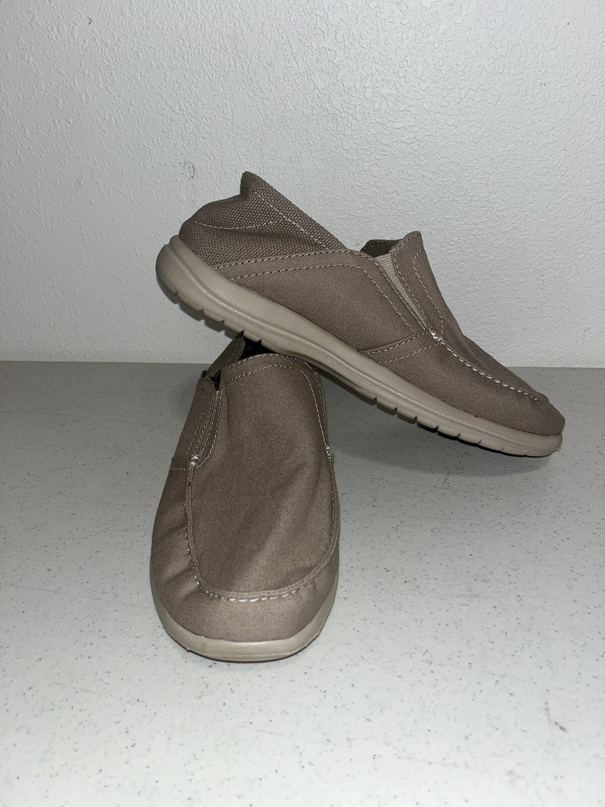Crocs Santa Cruz Slip On Mens Size 9 Brown Canvas Casual Comfort Low Top Flats-image