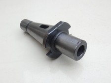 cône de fraisage SA40 douille de réduction avec lumière vers cône morse 2  (t61)