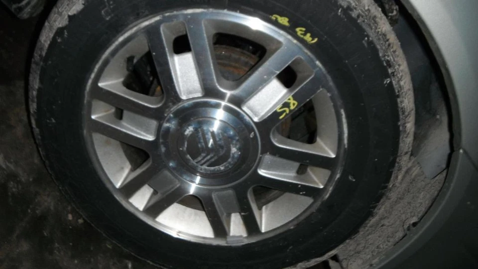 Módulo de retención del sistema delantero detrás del tablero central compatible 04-07 TAURUS 1441321 Foto 2 de 4