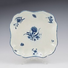 Rare Dr Wall First Period Worcester Porcelain Carnation & Fruit Sprigs Dish 1775