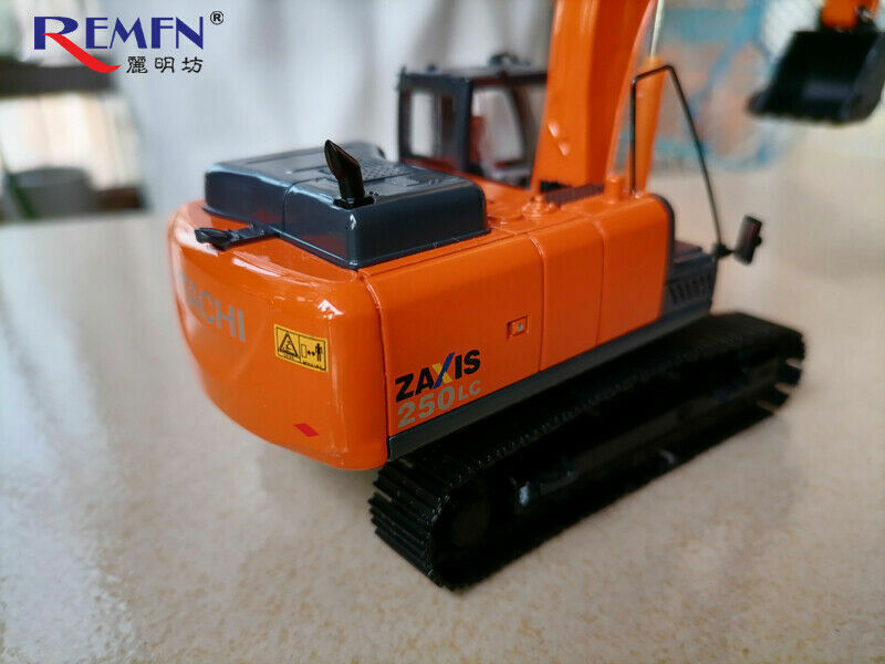 ミニカー HITACHI ZAXIS250LCN-5 scale 1/50 ミニカー HITACHI ZAXIS250LCN-5 scale 1/50 1/50 Hitachi ZAXIS