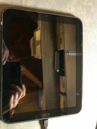 Tablettes et liseuses noirs HP