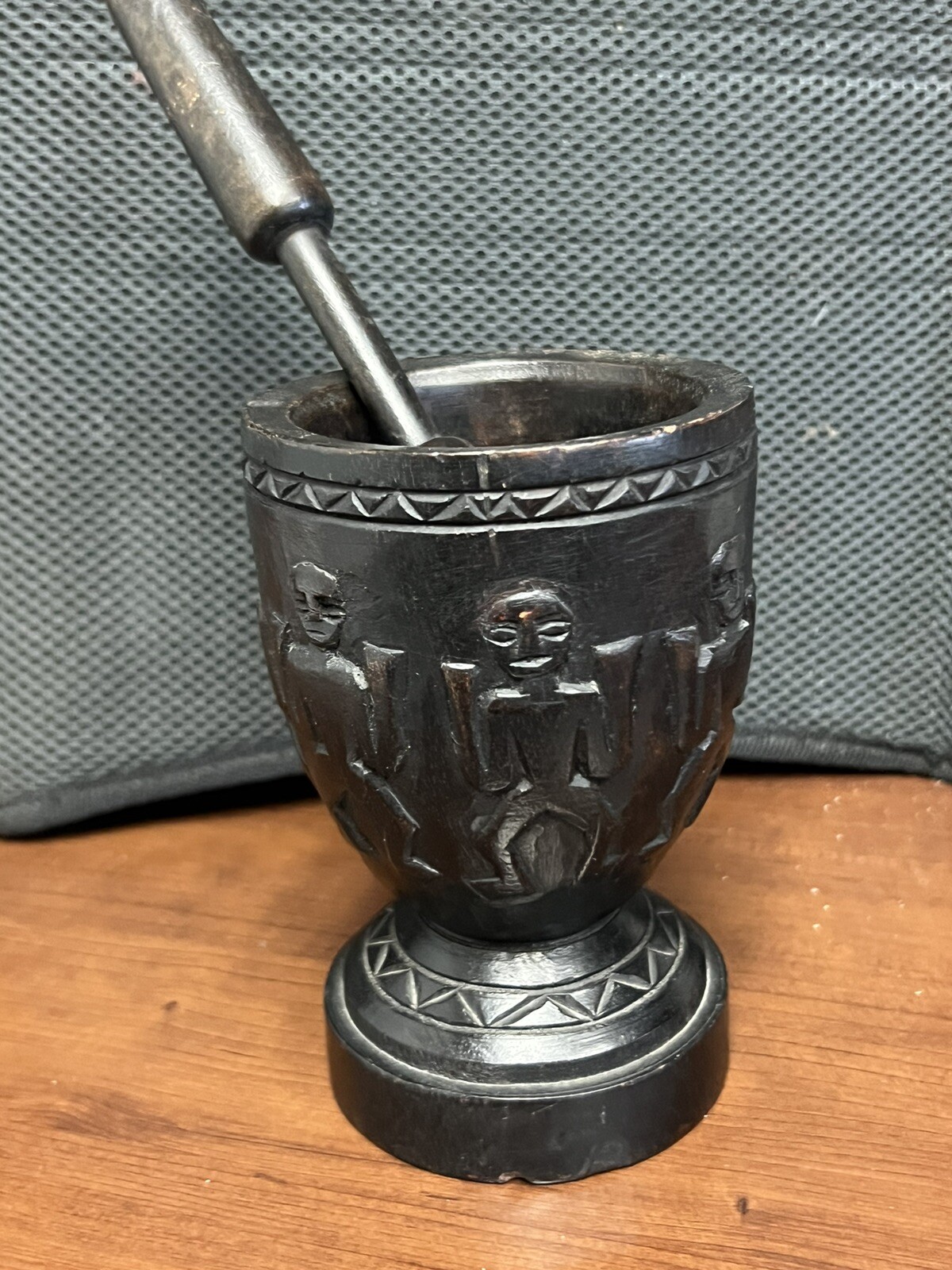 Picture 2 of 11