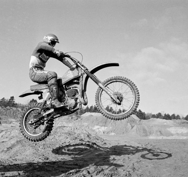 British Motocross rider Graham Noyce in action 1978 Motor Racing OLD PHOTO