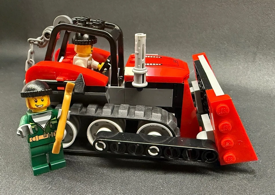 LEGO Bulldozer Break-In Policía Helicóptero Furgoneta y Banco 5 MiniFiguras Set #60140 Foto 3 de 4