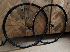 Fulcrum Racing 6 DB Disc Wheels / 28 Shimano Freehub 10/11/12 S/Good Condition!