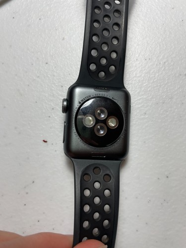 Apple Watch Series 3 GPS LTE 38mm Black With Silicone Band M/L Used - Picture 5 of 9