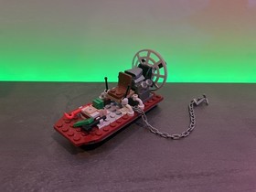 LEGO CITY: Swamp Police Station (60069) - 95% Complete w/ minifigs!