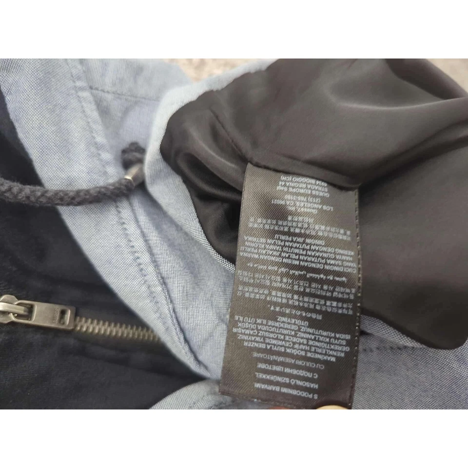 Chaleco con Capucha Guess Para Mujer Talla Mediana Sin Mangas Moto Bolsillos con Cremallera Foto 4 de 4