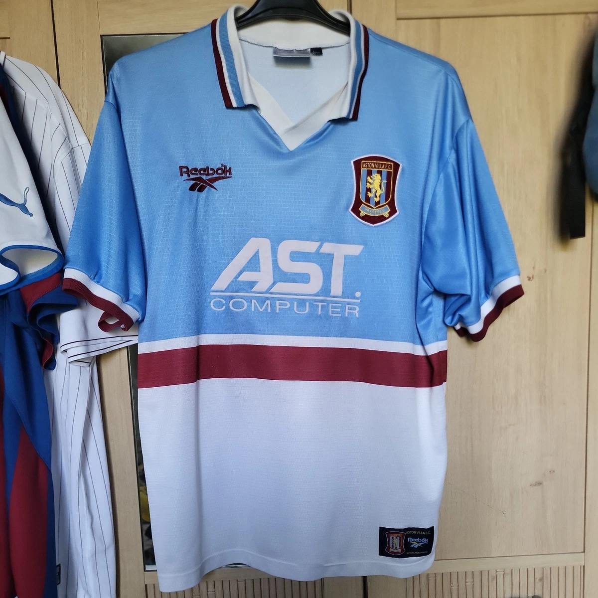 Reebok Aston Villa Adults Memorabilia Football Shirts (English