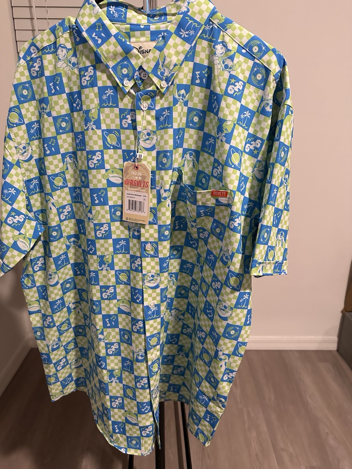 Rsvlts “Galatic Groovin” 2XL