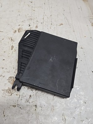 2004 - 2008 CHRYSLER CROSSFIRE Body Control Computer Module BCM A1938200026