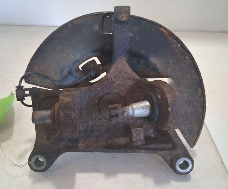 2007-2014 Ford E150 E250 E350 Front Left Driver Spindle Knuckle Assembly OEM - Image 2 of 4