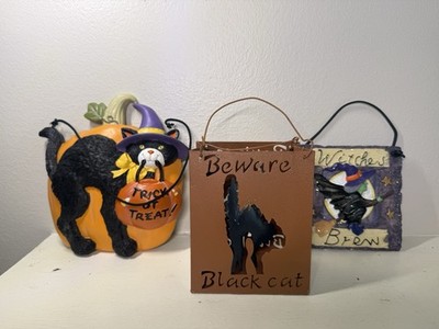 Vtg Halloween Wall Hanging Lot   FIGI Black Cat Pumpkin, Witches Brew Plaque