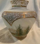 Fenton Art Glass Connoisseur Collection 1998 Signature French Opalescent Vase