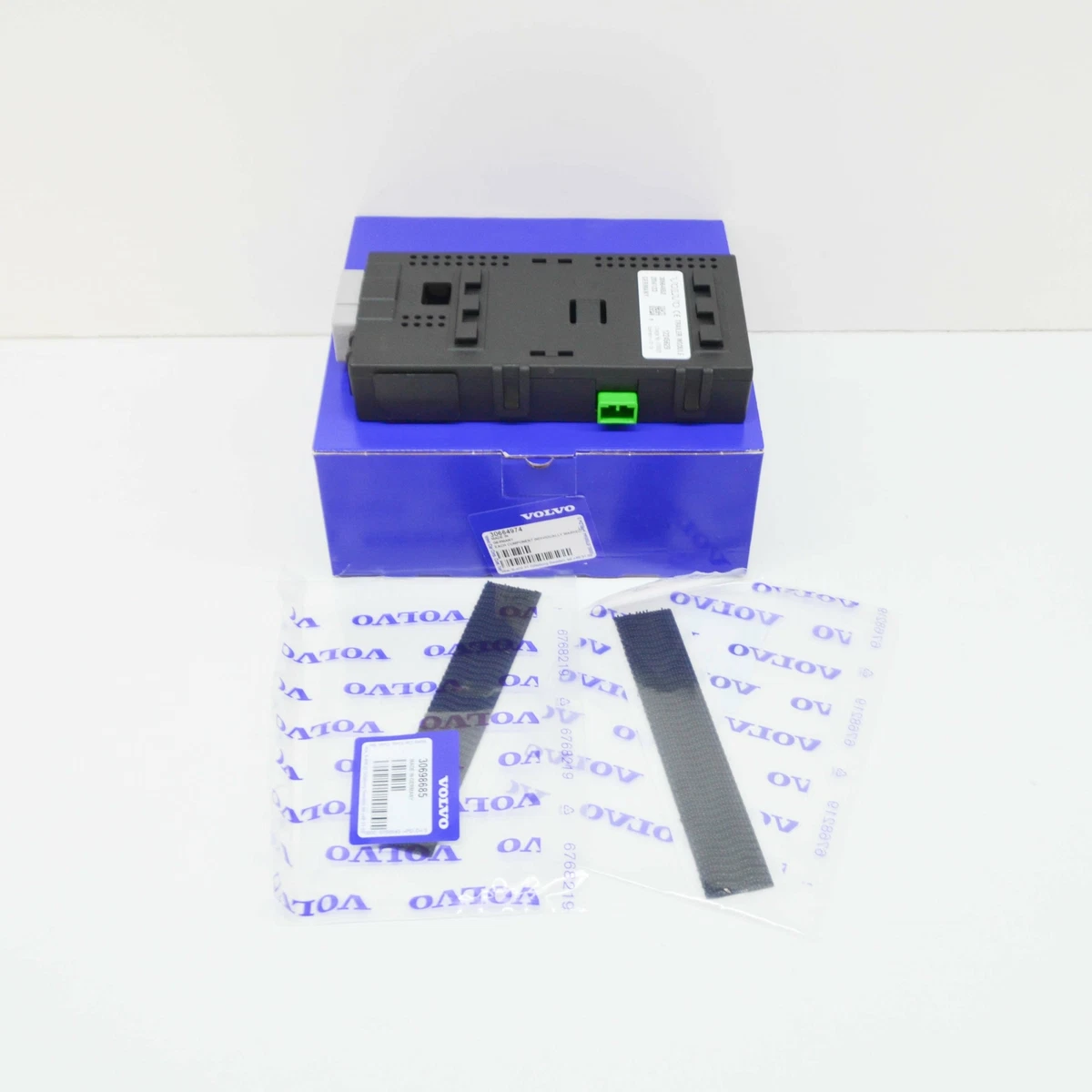 OEM VOLVO XC90 MK1 TRAILER HITCH MODULE 30664974 GENUINE