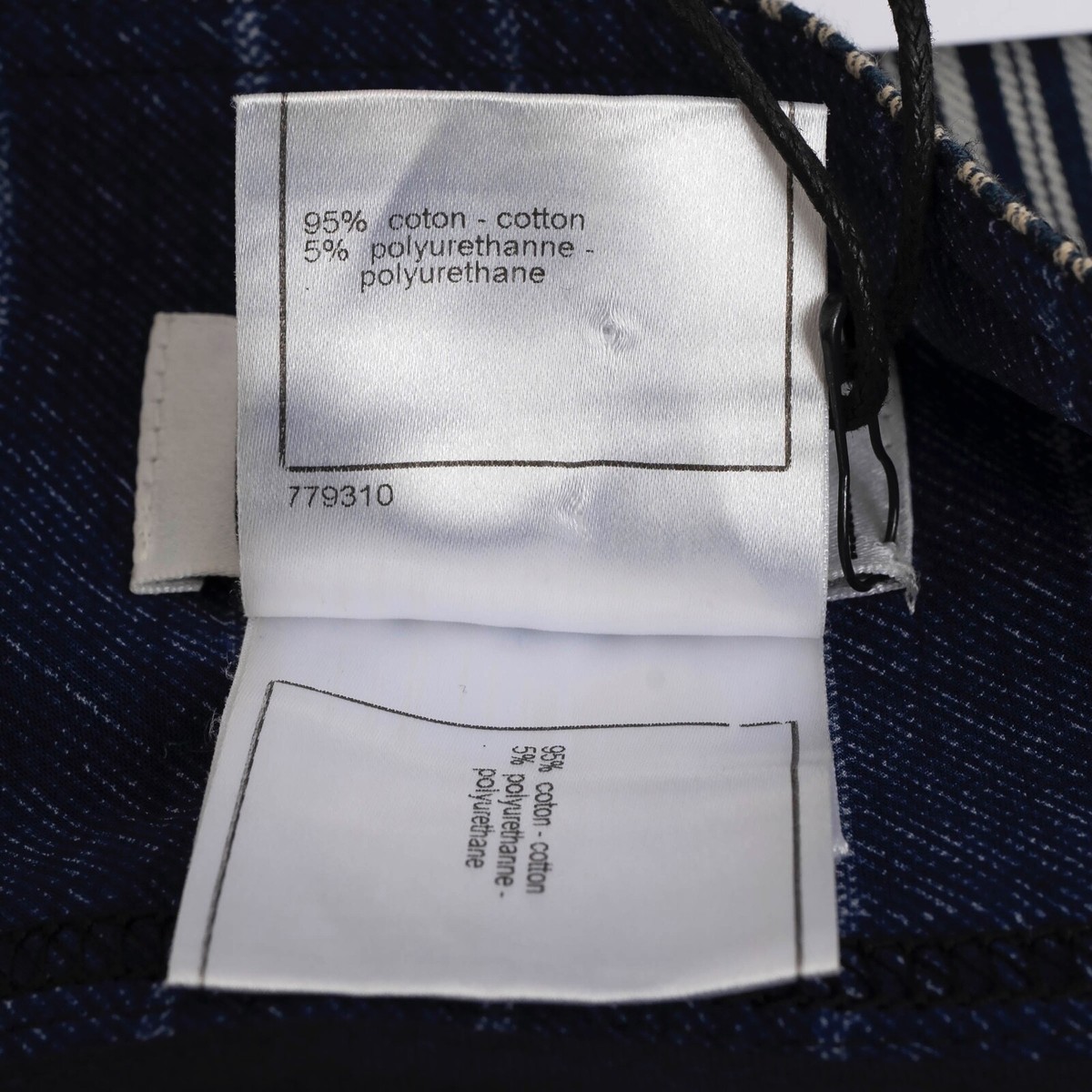 53179-1 auth CHANEL blue white cotton denim 08C LA STRIPED